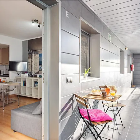 Loft Victoria شقة مالقة